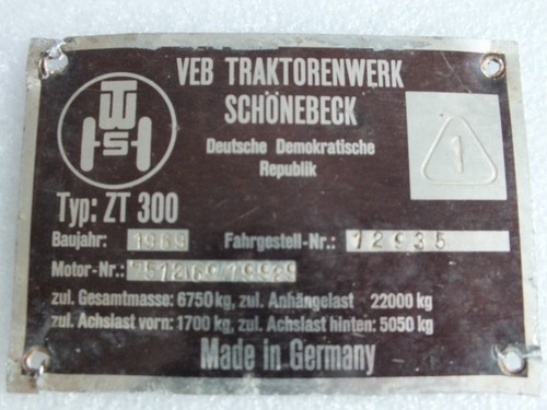 Ddr veb traktorenwerk - veb,